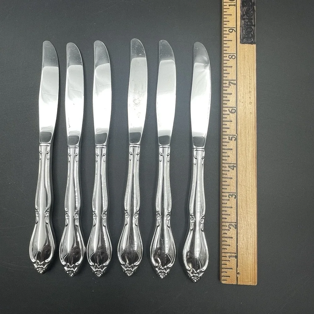Lot of 12 Unmarked‎ Chantelaine Pattern Flatware Knives Stainless Replacement